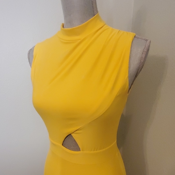 NWT Yellow Bodycon Midi Dress - Picture 2 of 4
